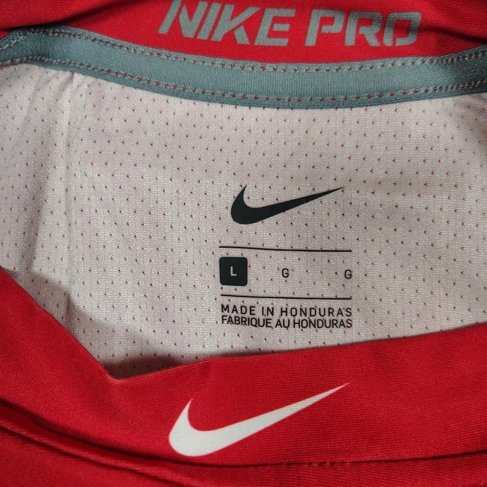 Nike this pro
